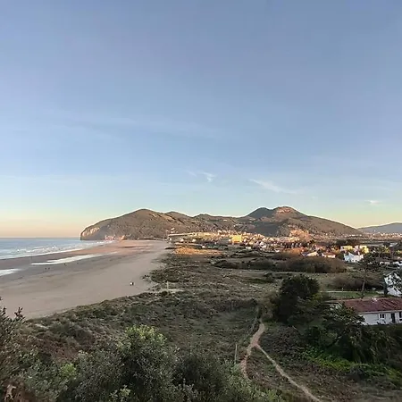 La Casa De La Avioneta Holiday home
